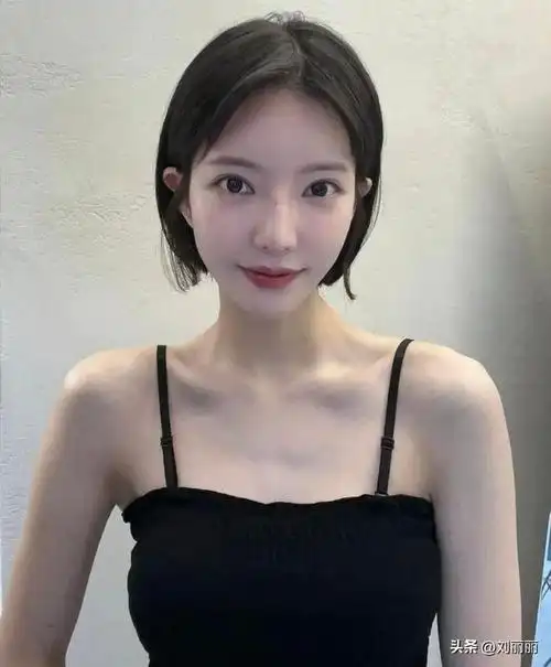 精致有气质,太适合圆脸了吧(圆脸女生长发发型图片) - 冷求网