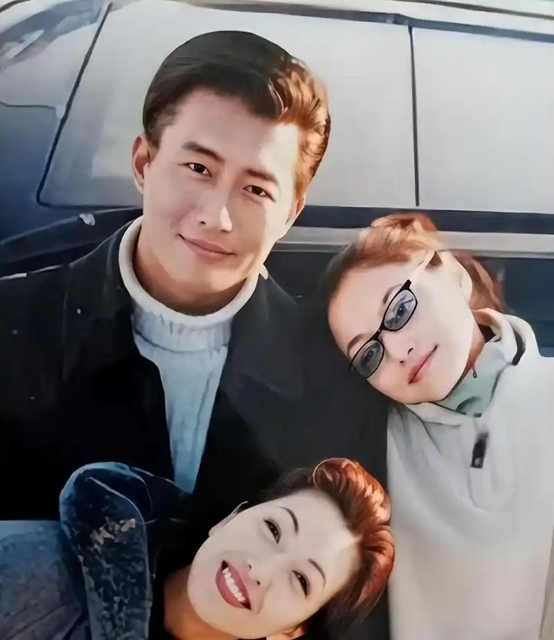 前言 95年高曙光和知名女演员江珊闪婚生女,本以为这会是一段长久的