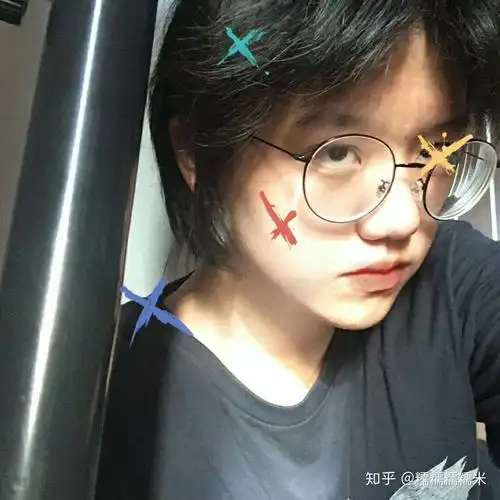 有哪些适合女生剪的男生发型? - 知乎