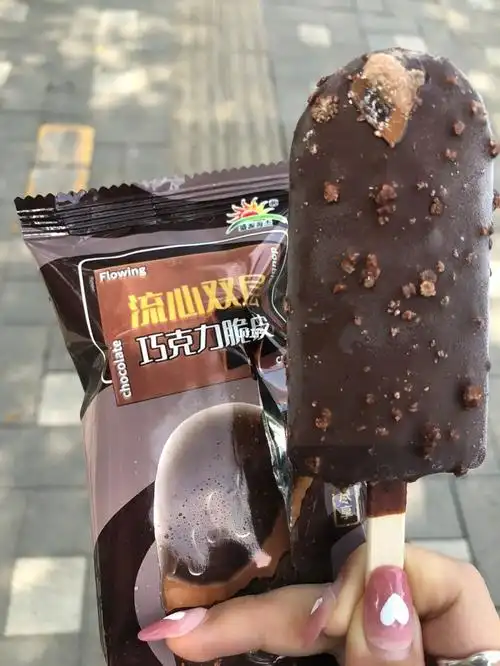 小颗粒脆皮雪糕yyds!