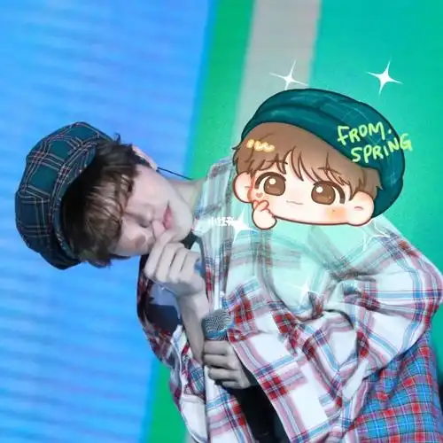 稿比心贝雷帽蔡徐坤