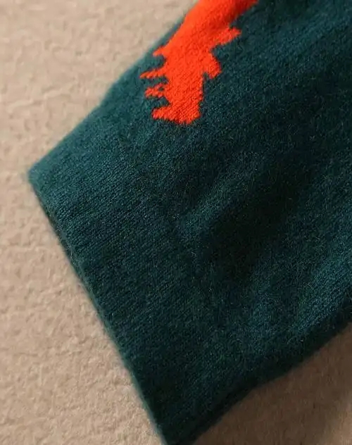 女款100%羊绒衫深墨绿色