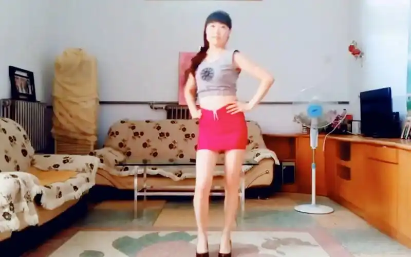 玲珑 广场舞【林丽敏波波姐黑girl温柔贤淑轻舞梦姬梦露金芙蓉星云