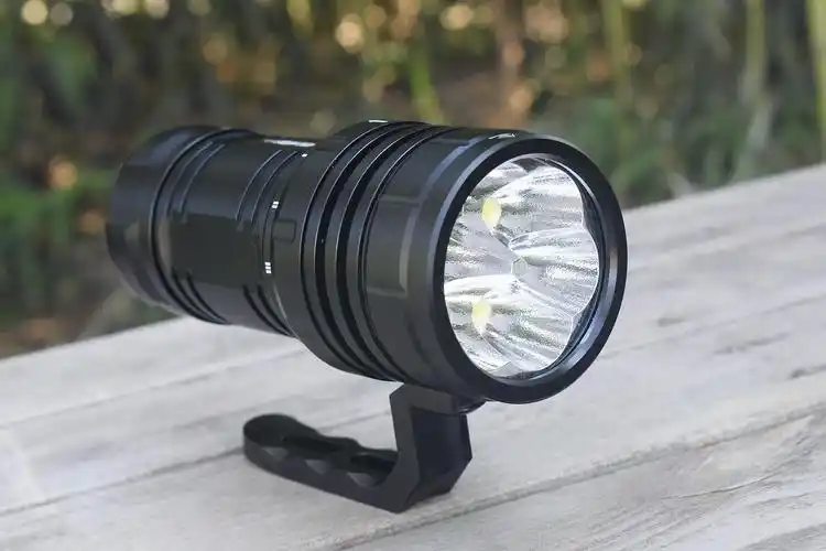 手电筒品牌十大排名(2022潜水手电筒十大品牌)-临渡百科