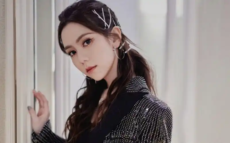 邓紫棋《再见》直拍