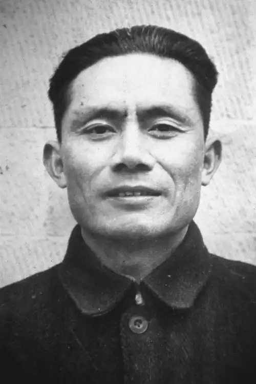 英雄烈士谱丨邓发:工人队伍里成长起来的革命家 - 中华人民共和国国防