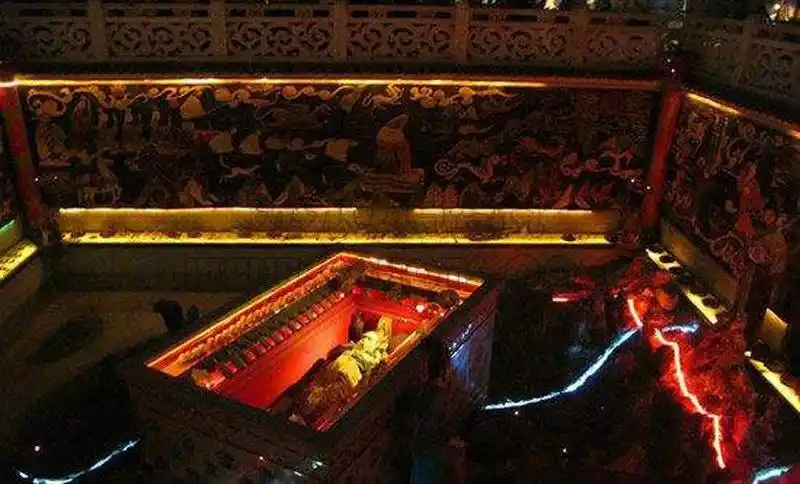 历史上有很多帝墓地 武则天墓为何能幸存