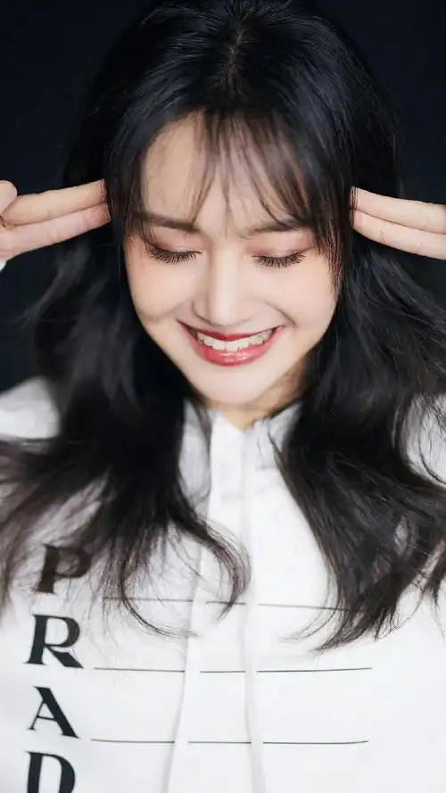 郑爽可爱俏皮写真手机壁纸