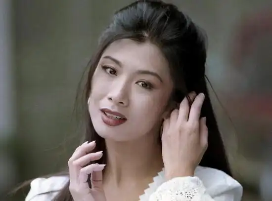 她曾为金马影后,旧爱猝死成绯闻绝缘体,如今58岁不信婚姻