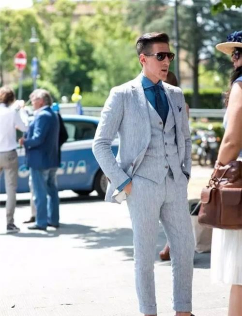 男士西装各种颜色搭配技巧之一