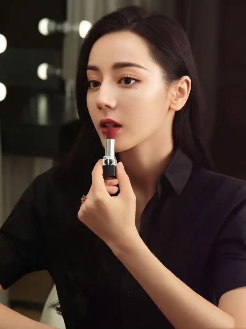 迪丽热巴dior迪奥美妆代言人 #迪奥品牌大使迪丽热巴##迪丽热巴迪奥