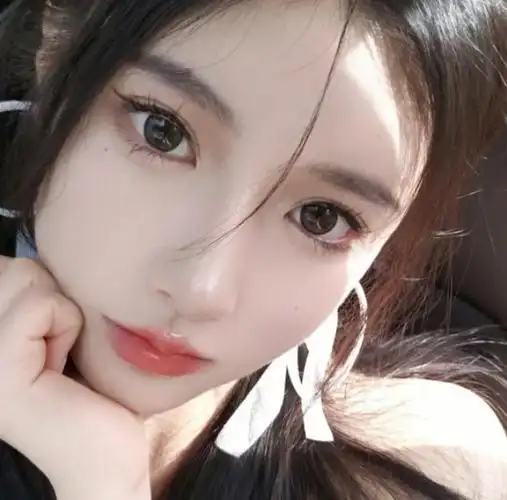 真正精致的女生,睡前都坚持4个好习惯,提升颜值,尽显优雅气质