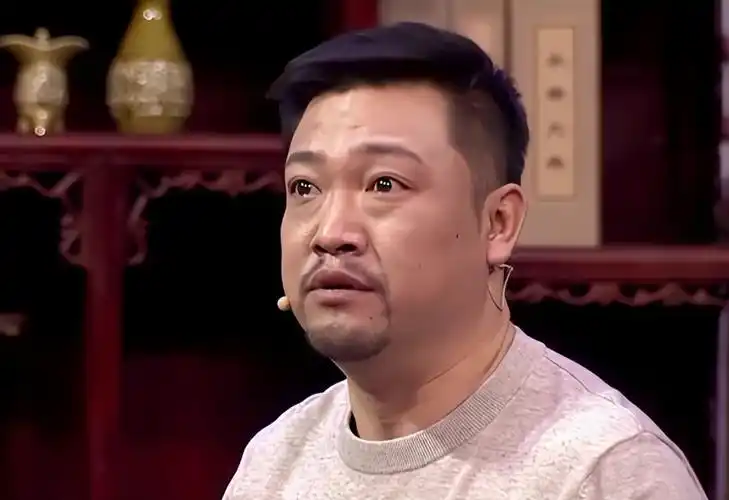 欢乐喜剧人第四季|贾冰,"吃相难看"终将付出代价_脱口秀大会|吐槽大会