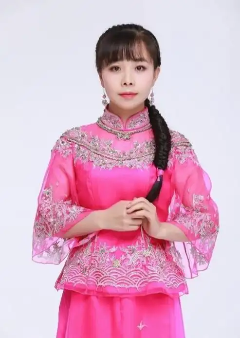 歌手王二妮个人资料简介