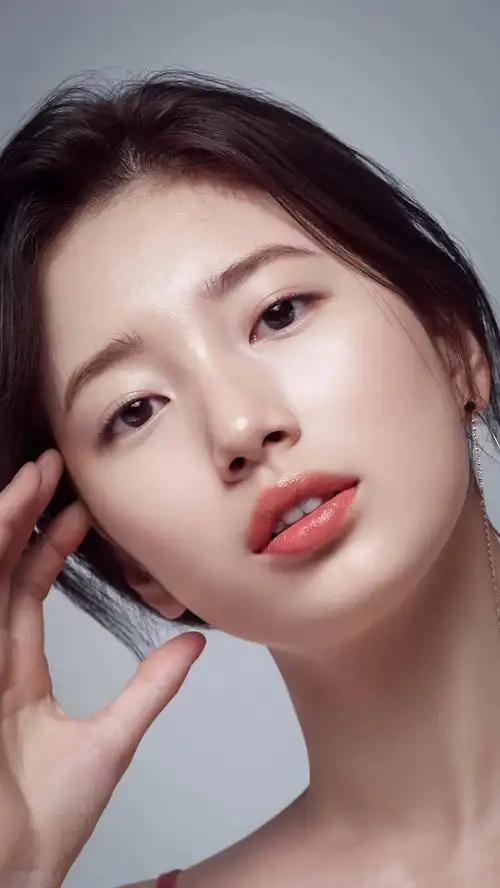 裴秀智 suzy
