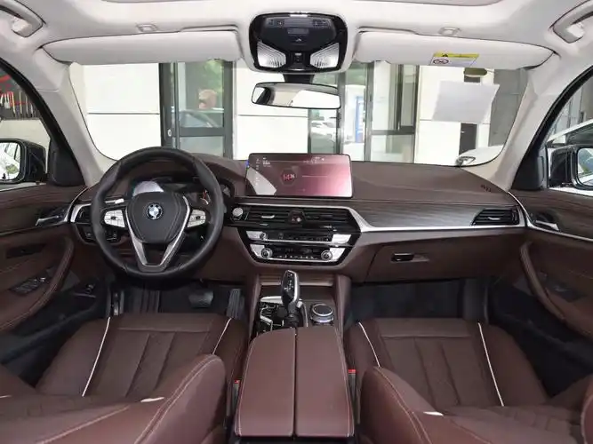 华晨宝马 宝马5系 2021款 改款 530li xdrive 豪华套装