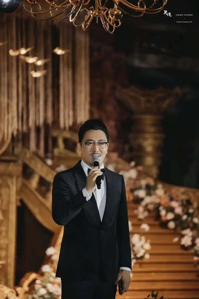 欧式宫廷风婚礼 | 婚礼主持人杨可.为你建造宏伟的公主宫殿  - 抖音