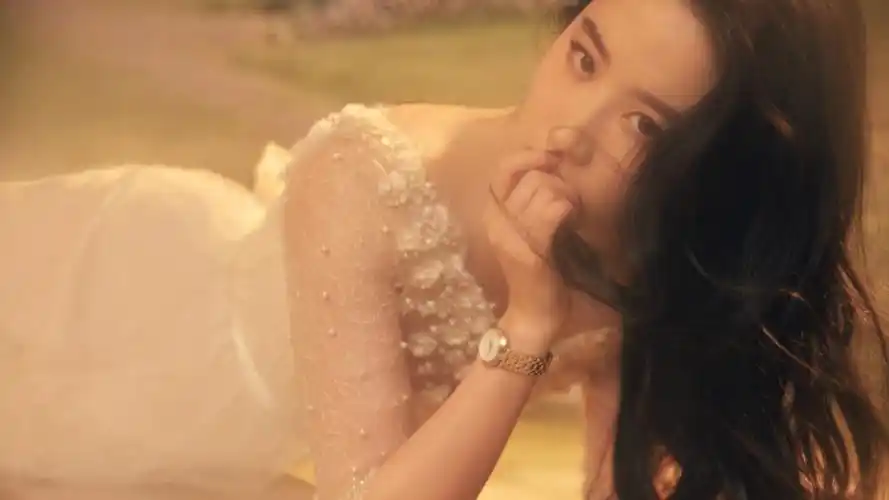 刘亦菲 白色裙子 高清美女壁纸