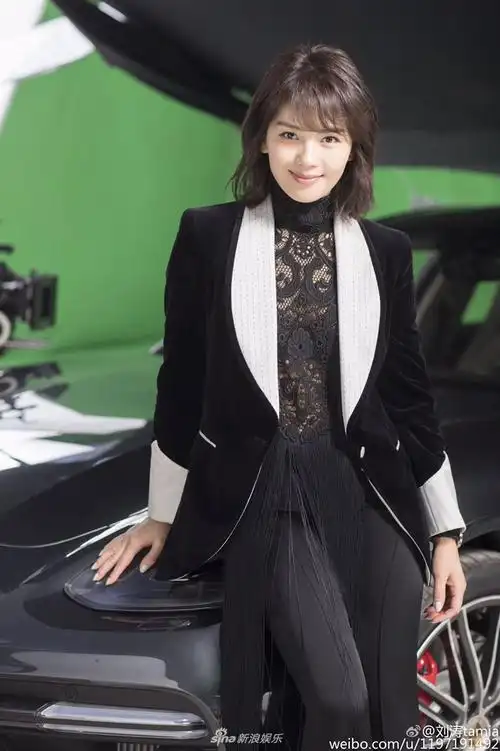 看安迪的变装秀6欢乐颂2》刘涛造型大盘点