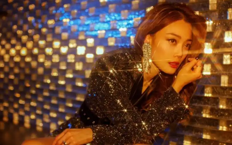 香港乐坛最后的天后英皇一姐容祖儿