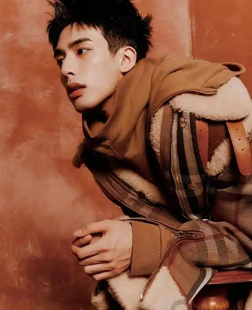 高人气和被消费是"火"的一体两面,宋威龙太明白了_象山_角色_片场