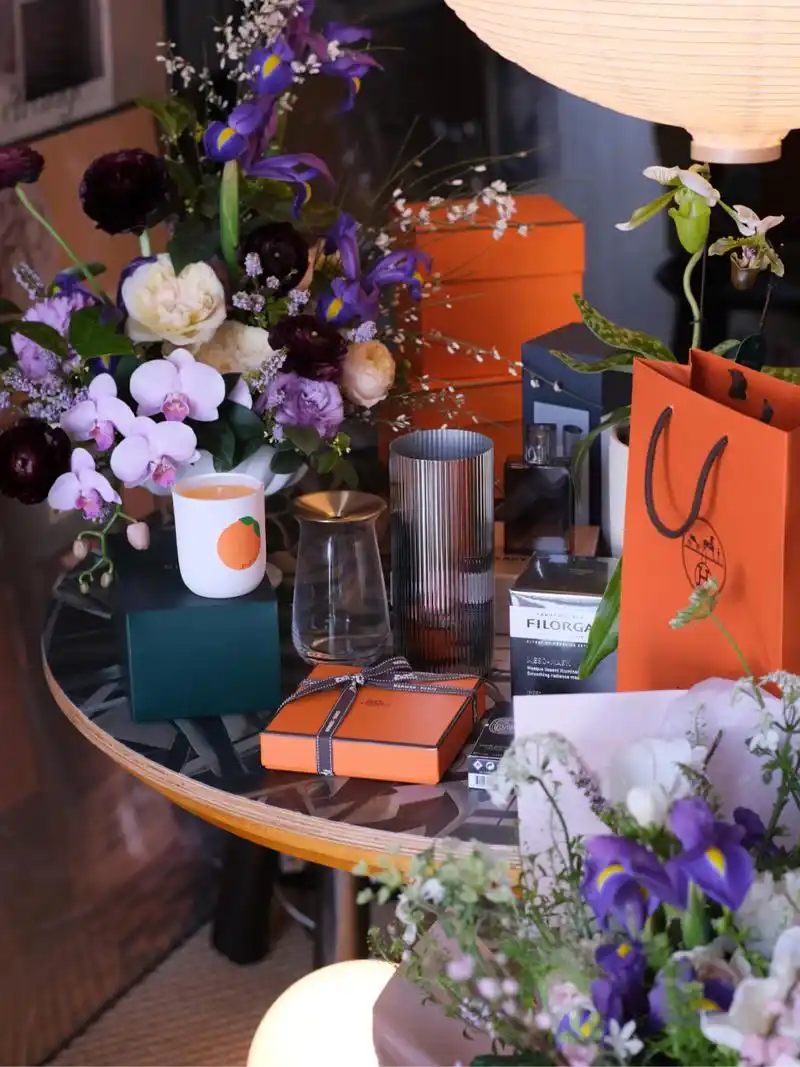 今年收到的生日礼物真的很丰富 而且都是收到超级开心的那种 谢谢我