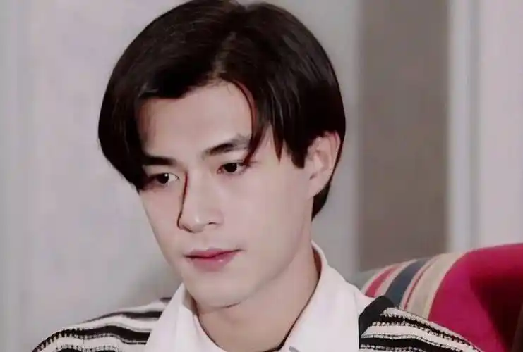 替兄弟背锅,被戴帽子,1990年坐牢碰到位修女,改变了古天乐一生