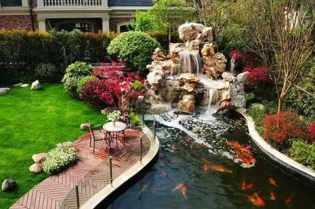 有山有水有秋千,这个别墅花园设计我给100分.