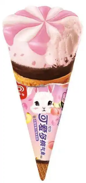 每位到场观众可凭当场次演出票获赠可爱多"可爱多桃气兔"雪糕1支