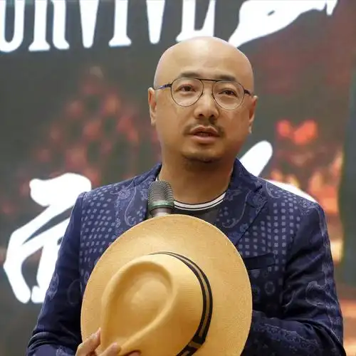 徐峥演员个人简历,"老实人"徐峥:台下洪水滔天