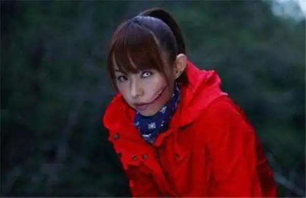 日本诡异歪头姐颈部扭曲脸色惨白难道日本都市传说是真的