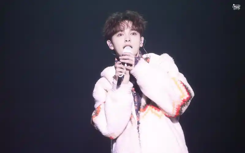 【voiceyou1994_尤长靖】飘向北方 尤长靖竖版focus_哔哩哔哩_bili