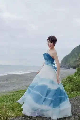 林千钰自曝婚姻不美满,声称衣服比自己还宝贝