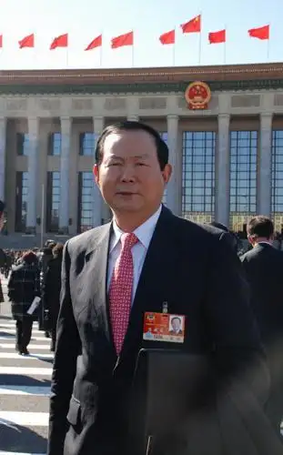 全国政协委员杨超实质性启动个税递延型养老保险试点