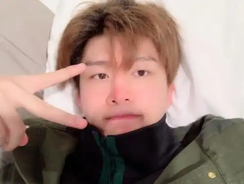 范丞丞也是在2018年正式出道,2018年也是范丞丞事业红