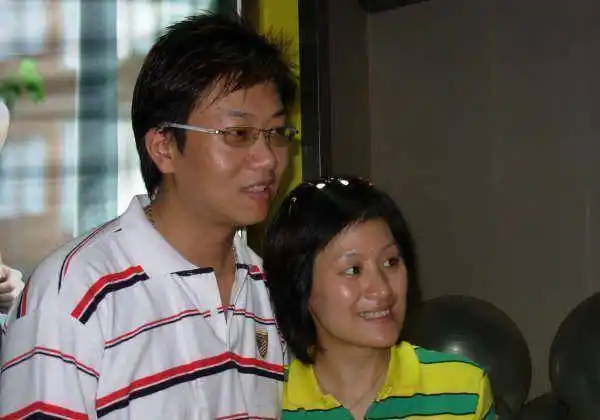 前电视主持人林海:走红后与大8岁妻子分手,跳槽2年事业"坎坷"_东方