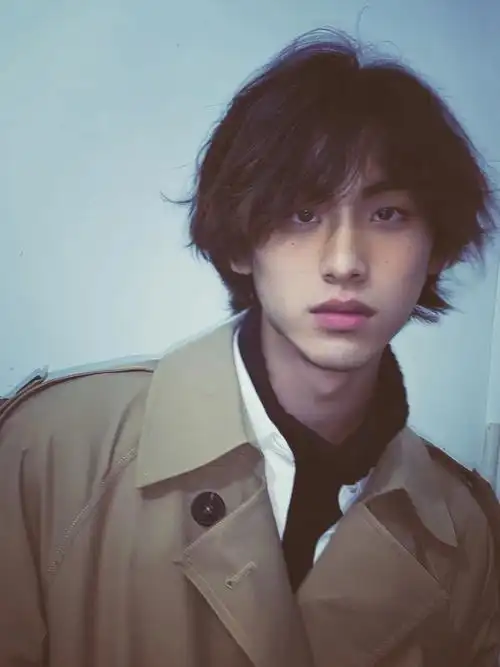 男生发型三七分满满日系感