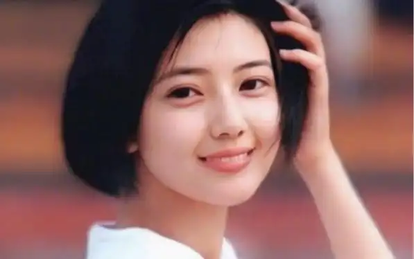 高圆圆年轻的时候好日系 女神长大了