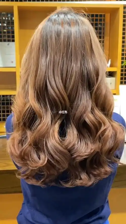 中长发谁烫谁好看的慵懒波浪卷发
