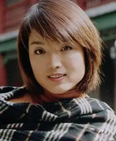 图歌手杨坤老婆白雪简历介绍两人相恋8年最终还是分手