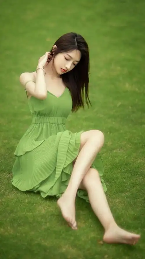 有没有哪些好看的美女全面屏壁纸? - 知乎