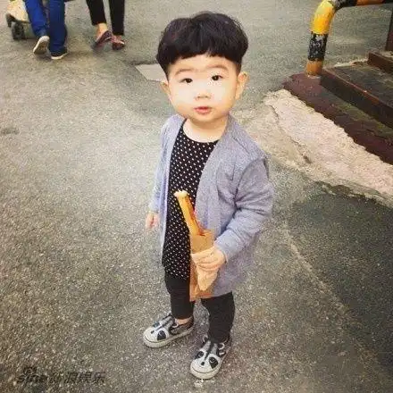 央视有请韩国小眼正太 萌翻谢娜庾澄庆_伊秀娱乐网|yxlady.com