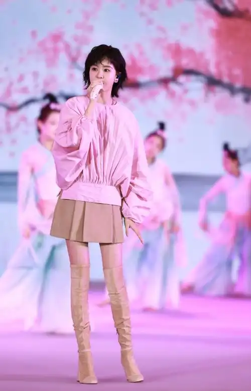 听live听郁可唯##郁可唯终身浪漫的开始巡演