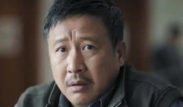 另外,《刀尖》是一部谍战片,而《涉过愤怒的海》则是周迅和黄渤主演的