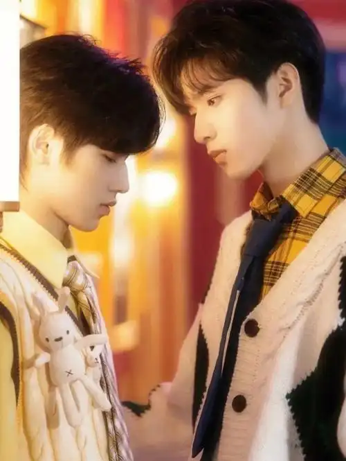 大家最磕时代少年团的哪对cp呀#tnt时代少年团  #文轩 #文轩壁纸  #小