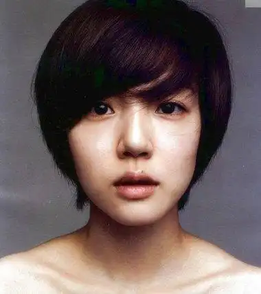 女中学生短发发型图 适合学生女生短发帅气的发型