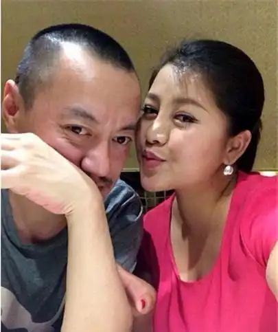 雪村的妻子俞晴是著名的网络红人.