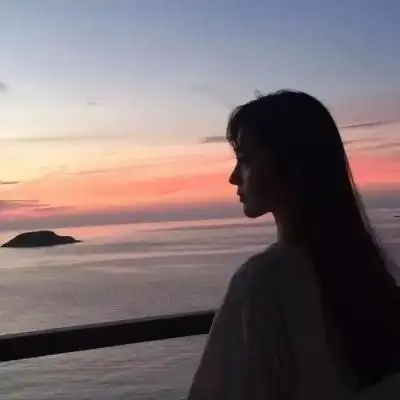 唯美意境女生背影头像