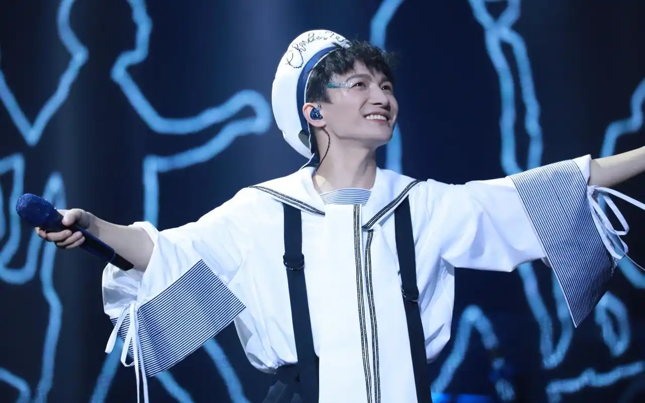 【周深】20191109 演唱会《身骑白马 think of me 贝加尔湖畔 漂洋过