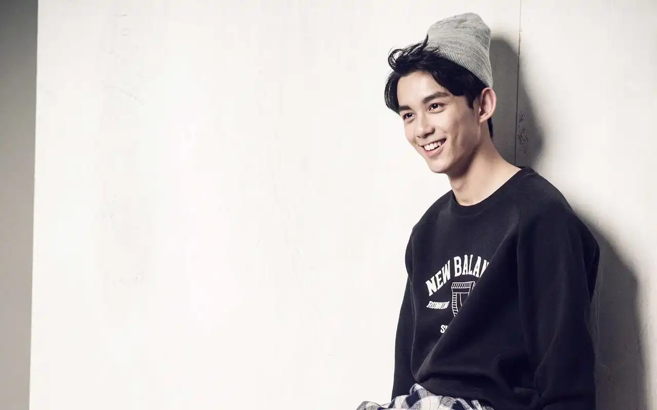 小鲜肉帅哥吴磊写真壁纸下载高清大图预览1920x1200_大陆明星下载_美